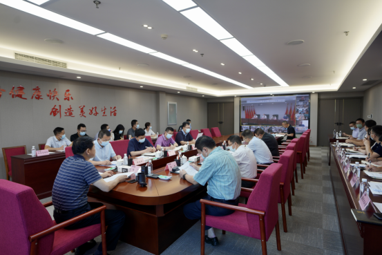 四川尊龙凯时集团召开疫情防控工作领导小组2022年第3次会议 集团党委书记、董事长、疫情防控工作领导小组第一组长任丁主持会议并讲话