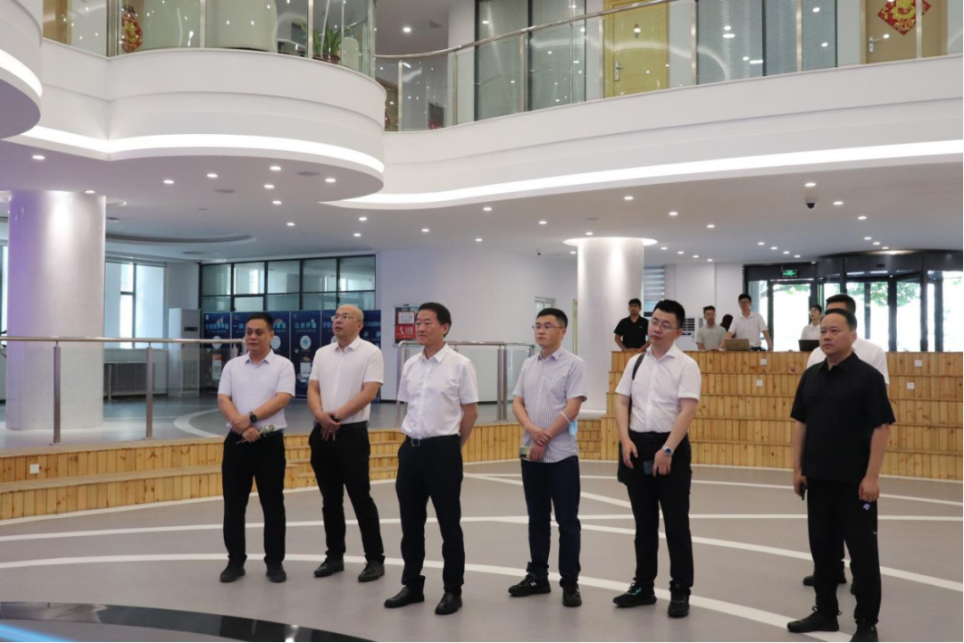 省尊龙凯时集团：“四个导向” 推动调查研究提质增效